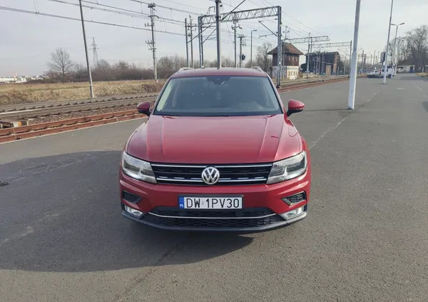 łódzkie Volkswagen Tiguan cena 74900 przebieg: 68500, rok produkcji 2016 z Wrocław